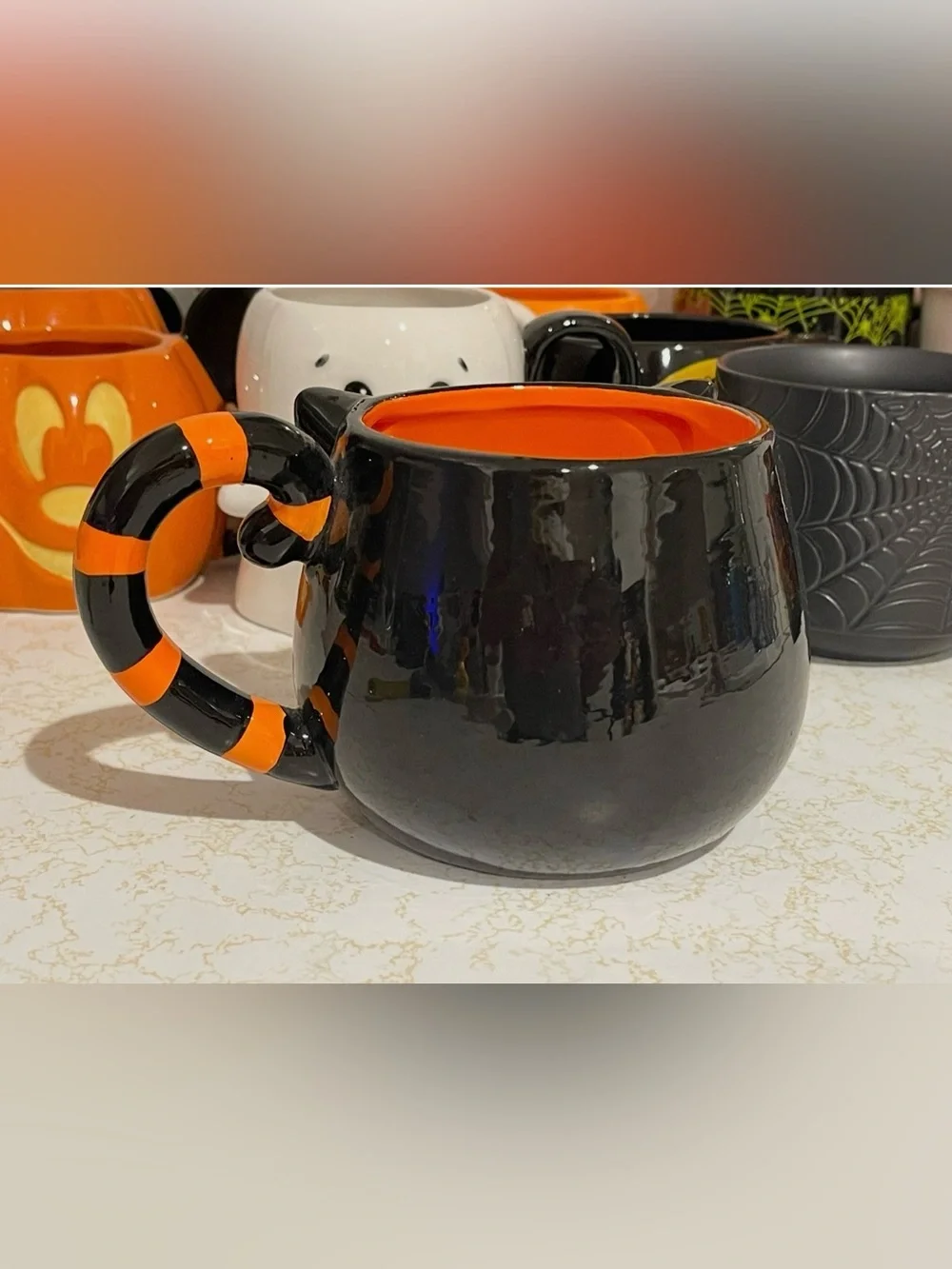 HALLOWEEN BLACK CAT LARGE COFFEE MUG CUP STRIPED TAIL HANDLE 21 floz  BLK/ORANGE